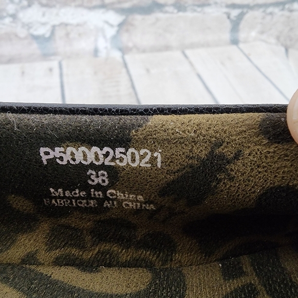 Fly London YAZ Leather Wedge Pump Black Size 38 Slip On Comfort - Picture 5 of 15